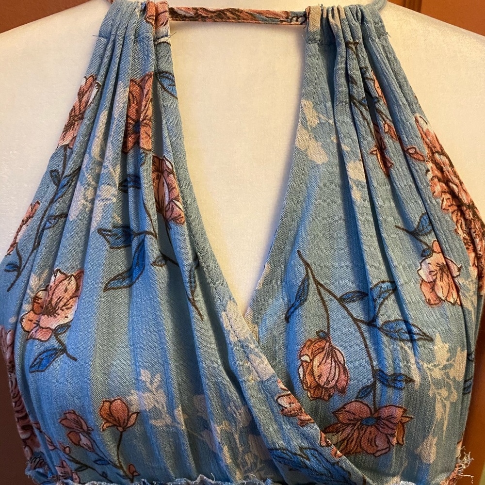 Floral halter top